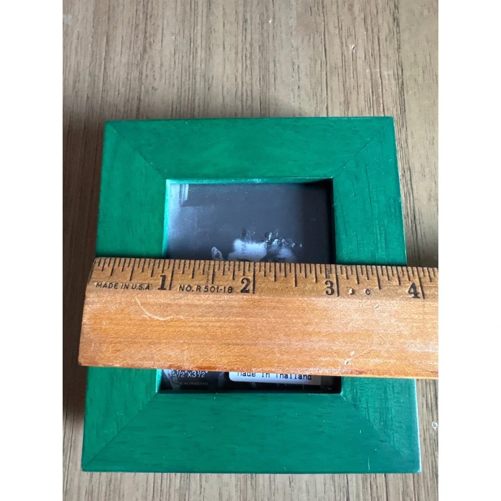 Malden International Designs Green Wood Picture Frame 2.5x3.5 Tabletop 670-23